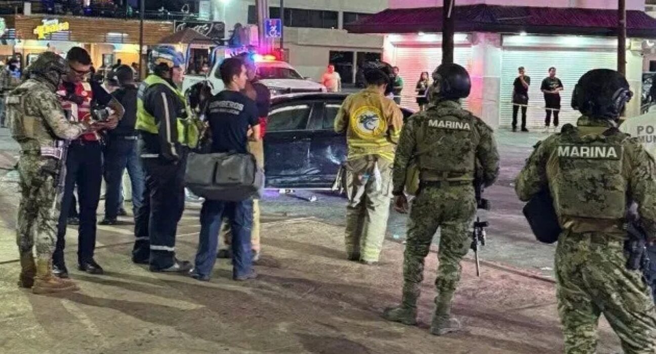 VIDEO O maşină a lovit în plin un grup de suporteri la Cupa Mondială. 17 persoane au fost rănite