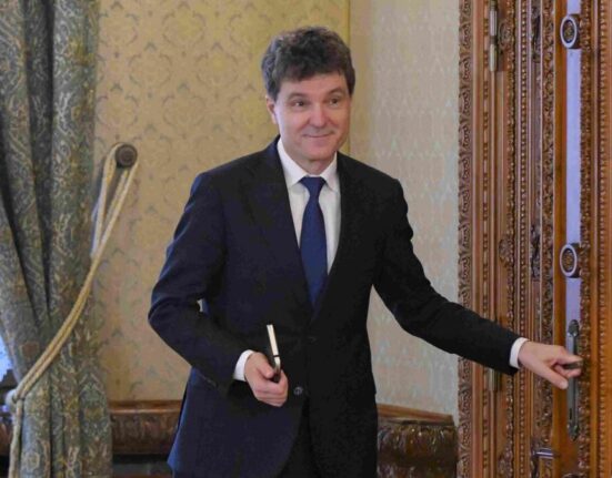 Nicușor Dan amână desemnarea premierului: Decizia nu va fi anunțată vineri