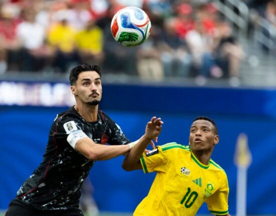 Dramatism total la Cupa Mondială! Canada învinge Africa de Sud în prelungirile meciului și este prima echipă calificată în optimile competiției