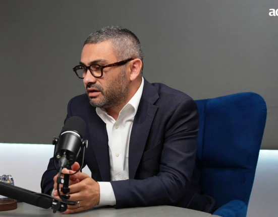 „Nu răspund decât pentru mine”. Fostul ministru Florin Manole refuză să comenteze despre colegii săi care știau de situația azilelor din Bihor