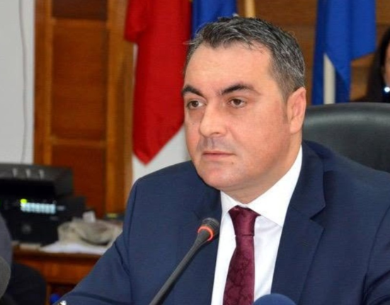 Un deputat PSD spune că își plătește Audi-ul de 160.000 de euro din indemnizația de parlamentar. „Nu este nimic de ascuns”