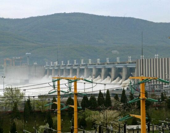 România trece pe baterii? Hidrocentralele sunt „bateriile climatice” ale României