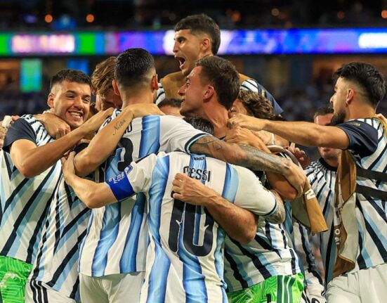 Argentina, ce sperietură! Romero salvează campioana în prelungiri, Capul Verde pleacă acasă cu capul sus