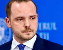 Alexandru Rogobete: „Știu că vor veni înjurături, etichete și atacuri”. Ce acuzații lansează fostul ministru