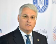 A apărut al 5-lea contract încheiat de ministerul condus de Pîslaru cu firma înființată de Pîslaru