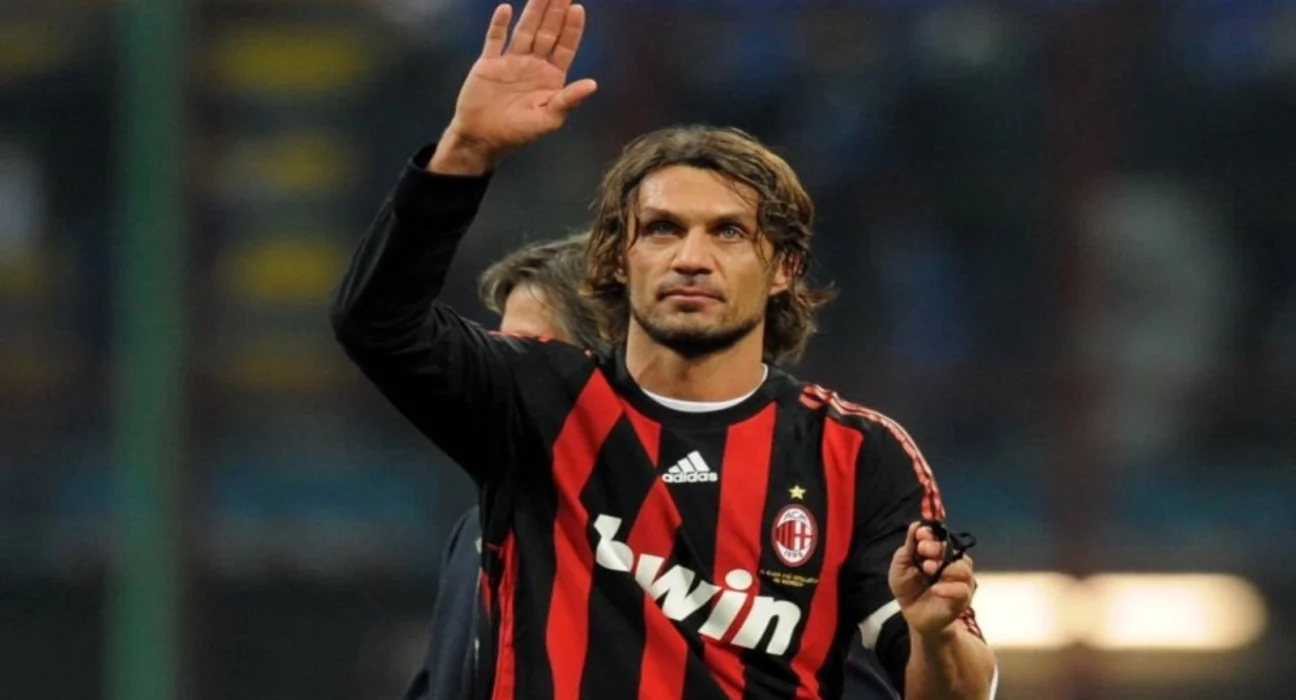 Paolo Maldini este noul director tehnic al federaţiei italiene. Consilier îi va fi fostul său coechipier, Leonardo