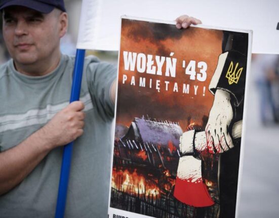 Polonia ridică un Zid al Comemorării pentru victimele masacrului de la Volânia