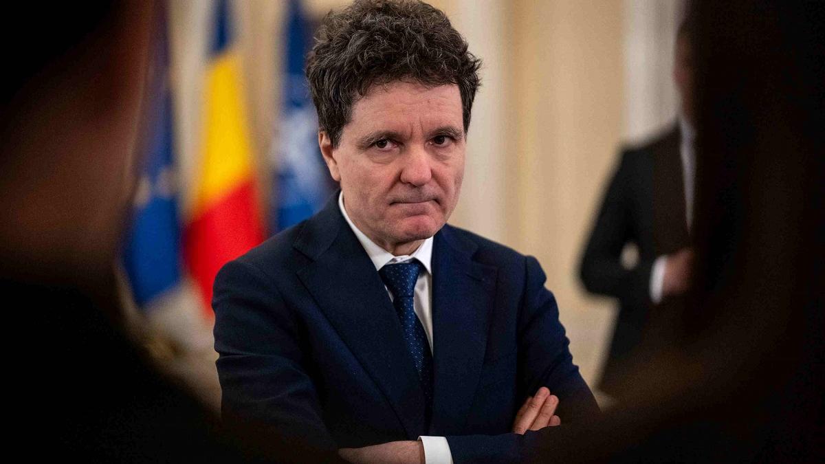 Ce spune Nicușor Dan despre anticipate și scenariul de a fi suspendat