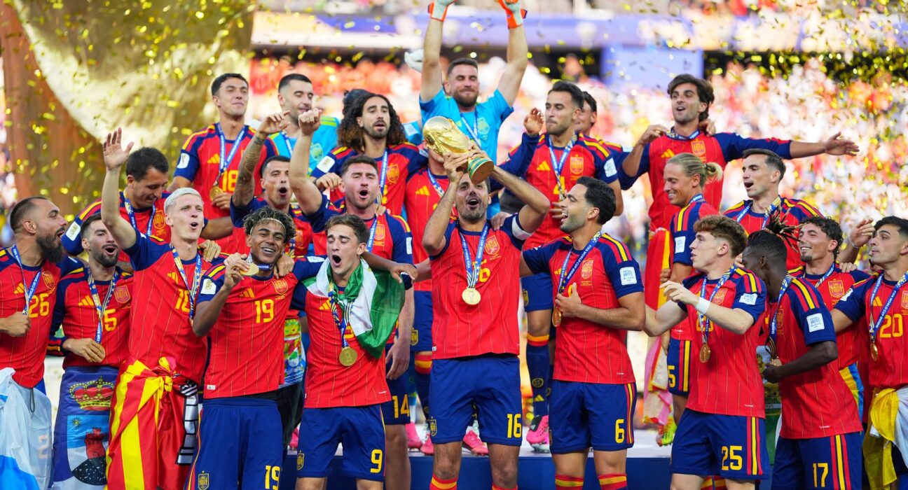 L-AU RĂPUS PE REGE! Spania este noua campioană a lumii! Argentina lui Messi s-a ferit două ore de fotbal