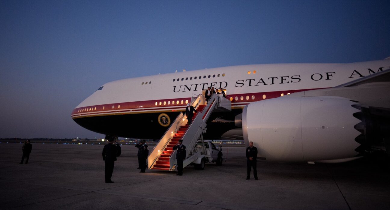 Noul Air Force One al lui Trump, primit cadou din Qatar, are „mici” probleme cu rachetele ghidate. „Pot apărea de nicăieri”, spun experții