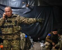 „Nu mă lupt cu Ministerul Apărării. Mă lupt cu Rusia”. Generalul Sîrskîi respinge acuzațiile privind conflictul cu Fedorov și explică strategia armatei ucrainene