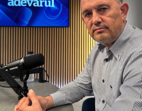 Gheorghe Piperea, europarlamentar AUR, la Interviurile Adevărul: „Țineți bani la saltea! Fără noi, nu există Guvern”