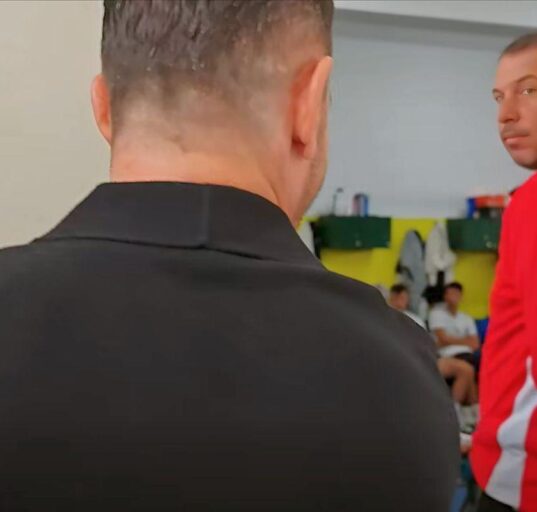 Petre Grigoraș și Dorin Semeghin, din nou față în față după 18 ani de la „Du-te, bă, la șah!” » Ce și-au spus acum: „Domn profesor…” / „Ar fi bine să îl dezbrac puțin”
