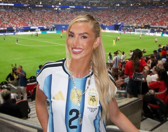 Gest uriaș: iubita finalistului argentinian a prezentat cadourile primite de la Lionel Messi
