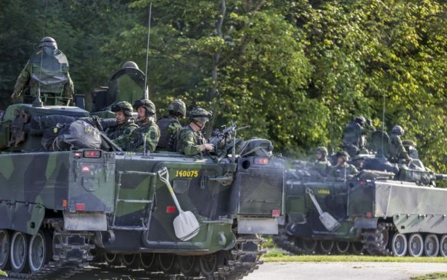 Armata suedeză, exerciții militare &icirc;n Insula Gotland/FOTO:EPA/EFE