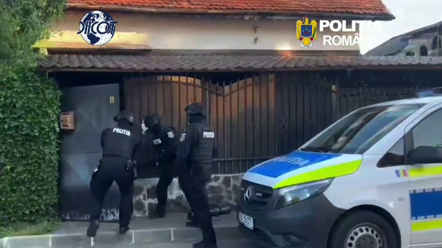 Ce au făcut cinci tineri din Brașov &icirc;n mai multe apartamente &icirc;nchiriate &icirc;n regim hotelier